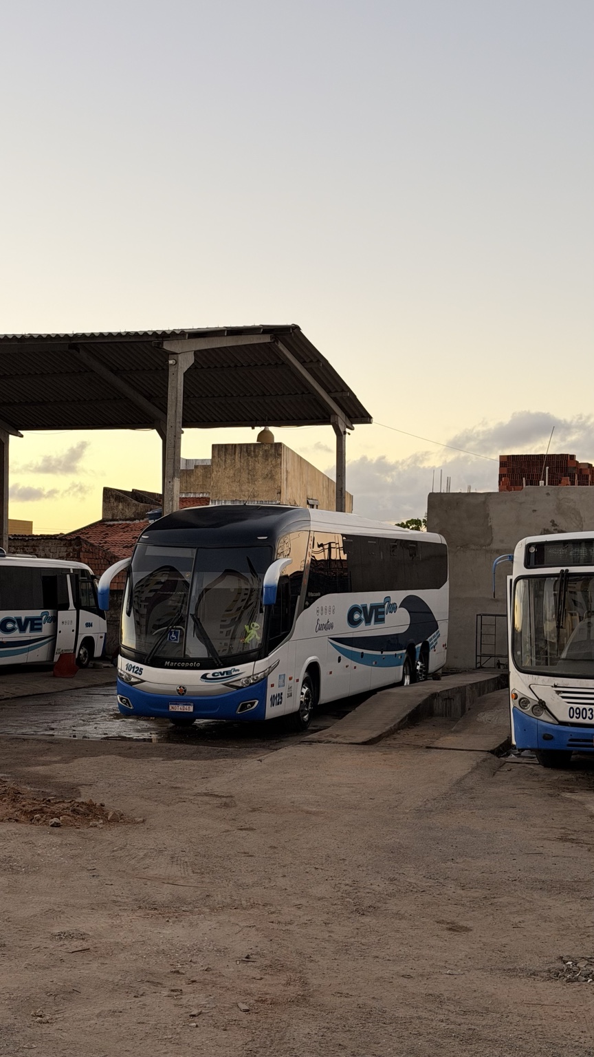 Ônibus Cve Tur em uma viagem